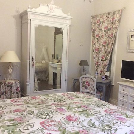 L'Hostellerie Du Chateau Mesnil-Saint-Nicaise Bagian luar foto